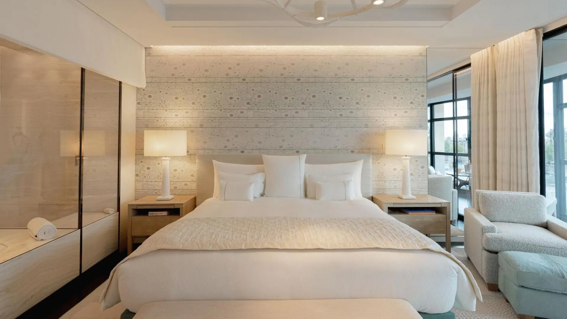 Cheval Blanc & Dior Cheval Blanc 5* Paris