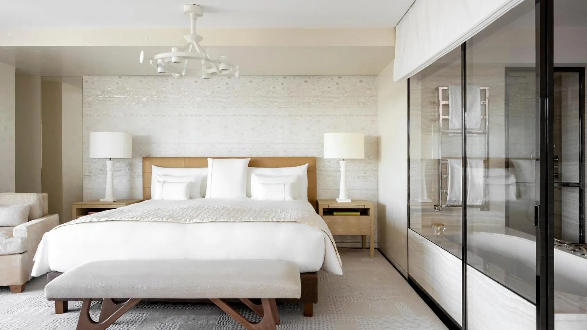 Hotell Cheval Blanc & Dior Cheval Blanc Paris